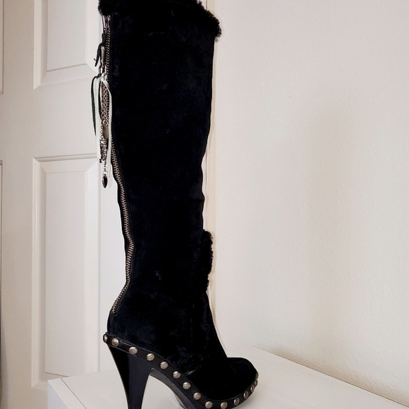 NikeLab | Knee-high Suede Boots - Picture 3 of 9